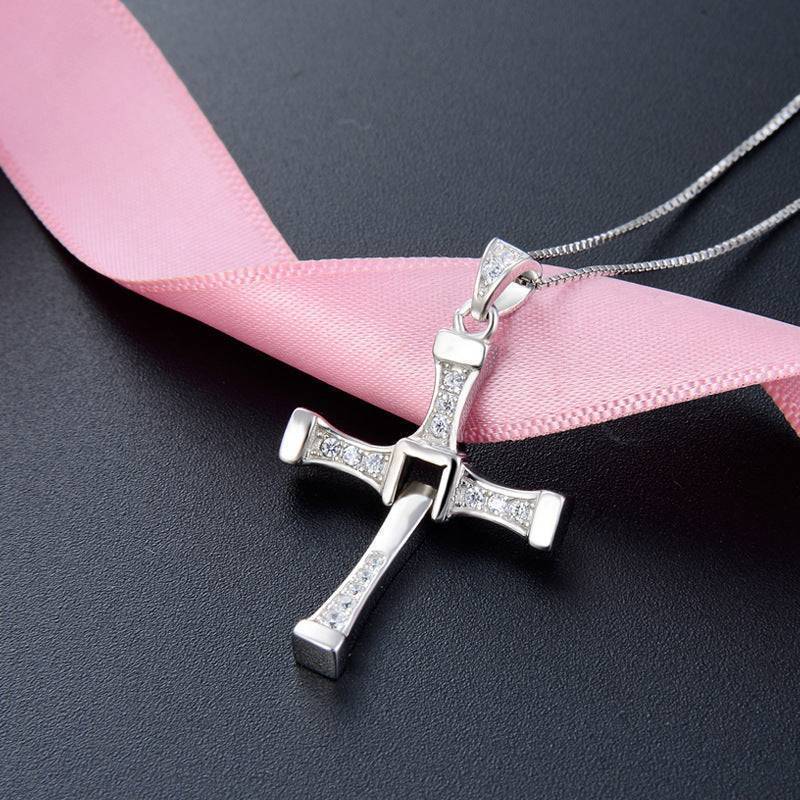 The Fast Furious Dominic Toretto Cross Matching Necklaces