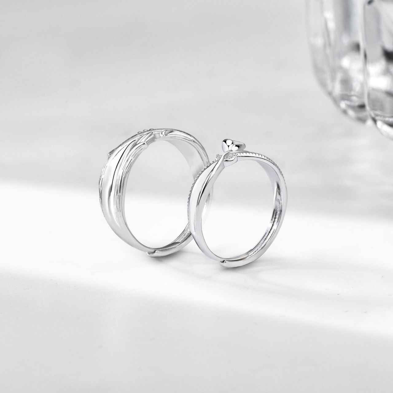 Rose & Thorn Matching Wedding Ring Sets - Mobius Ring